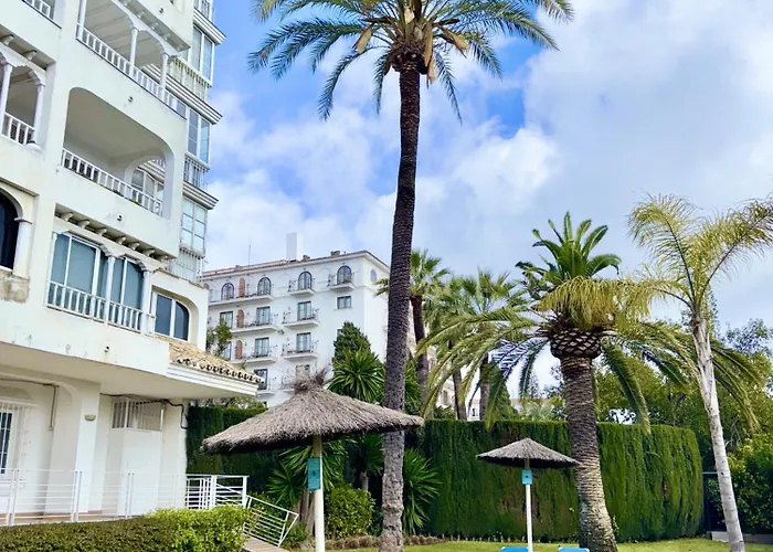 En Puerto Banus Jardines Tropicales1 Lejlighed